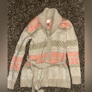 Adorable cardigan sweater with belt detail. Cat & Jack size Small.